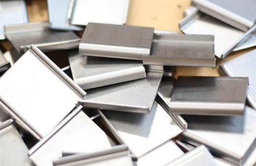 kantpressade aluminium produkter